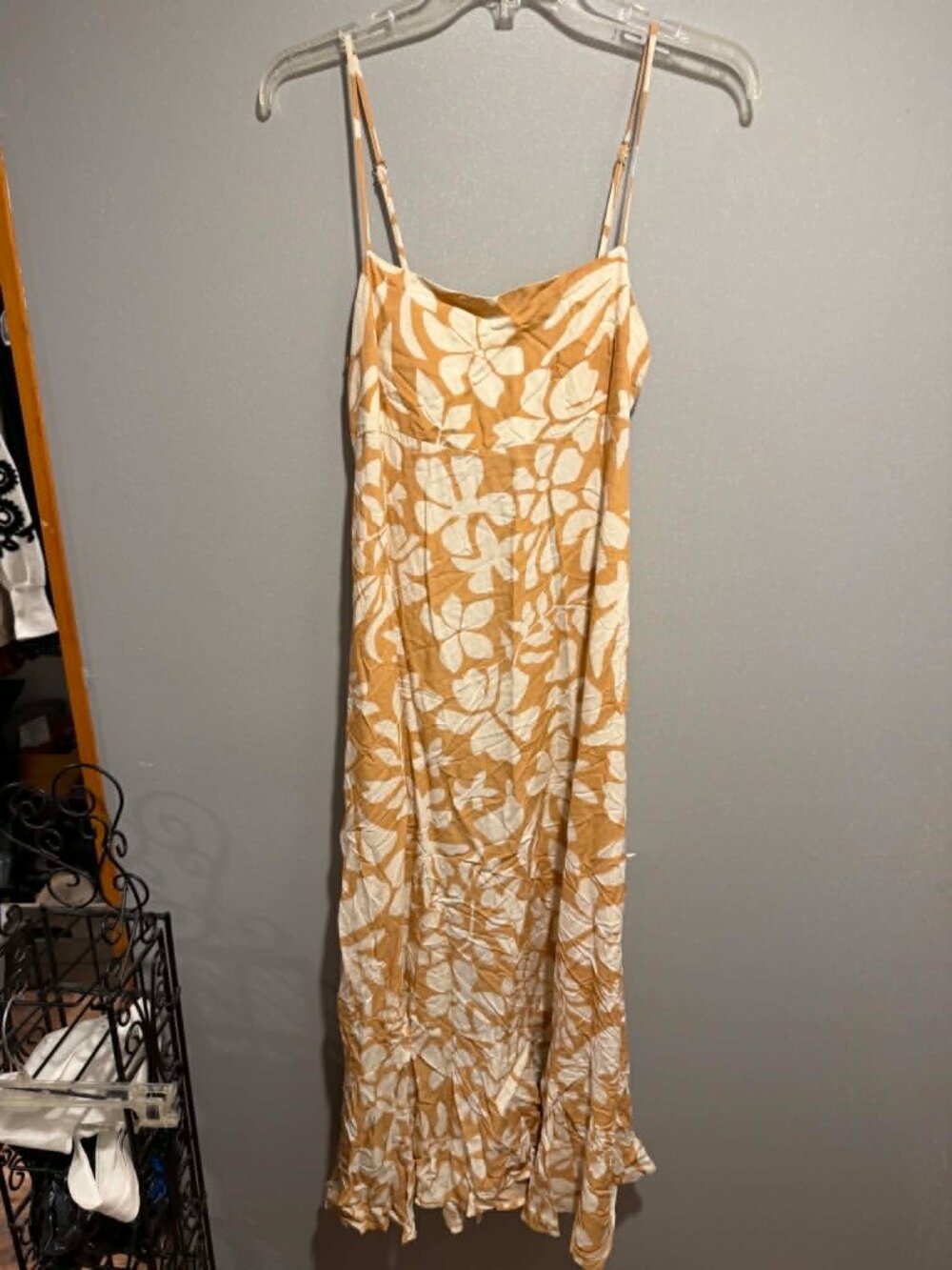 Paper Hearts Floral Maxi Dress Medium